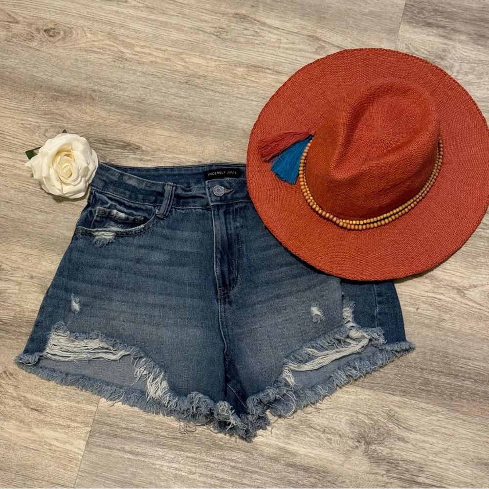 BRAND NEW Sincerely Jules Blue Denim Cut Off Frayed Hem Shorts Size 7/28 - $168